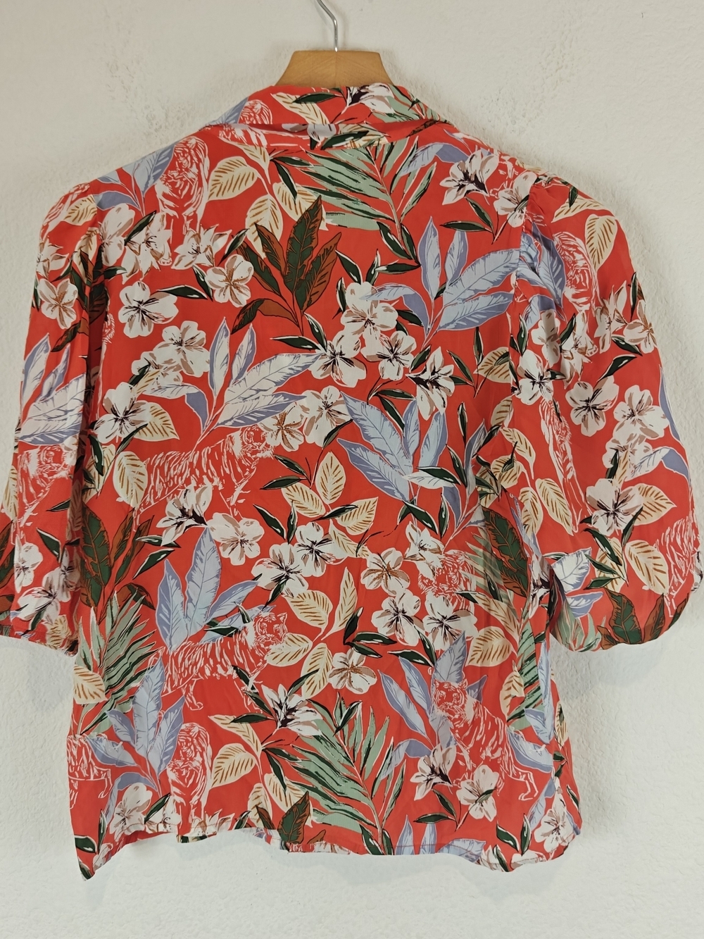 Maje Tropical Floral Viscose Button-Up Blouse Size 1/S NWOT Parisian Chic - Picture 12 of 16
